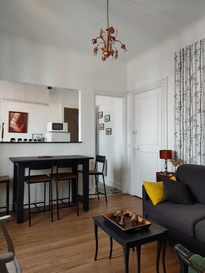 סן-ז'אן-דה-לוז Appartement Pied De Plage מראה חיצוני תמונה