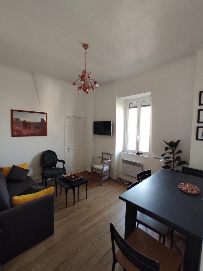 סן-ז'אן-דה-לוז Appartement Pied De Plage מראה חיצוני תמונה